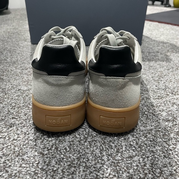 Hogan white suede trim sneaker - Picture 3 of 5